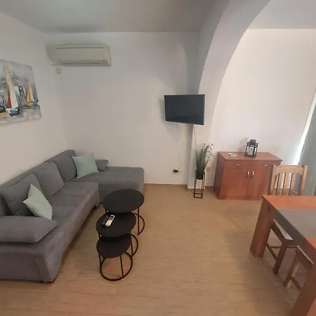 Apartments Amfora Barbat na Rabu Exterior photo